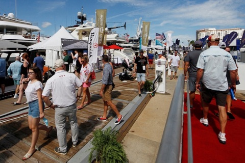 美国劳德代尔堡游艇展览会展会现场图片