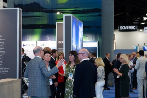 美国坦帕游艇展览会展会现场图片