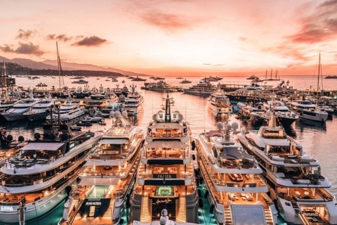 摩纳哥游艇展览会展会现场图片