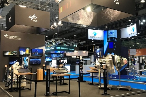 美国太空技术展览会展会现场图片