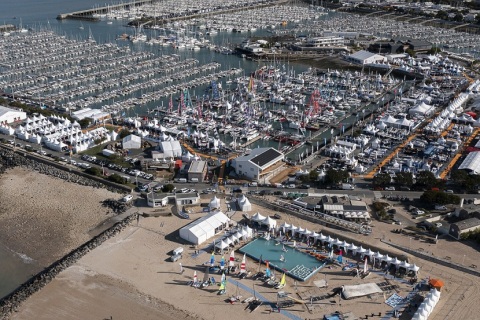 法国拉罗谢尔游艇展览会展会现场图片