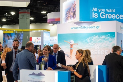 美国坦帕游艇展览会展会现场图片