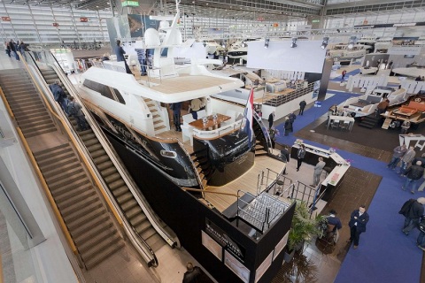 德国杜塞尔多夫游艇及水上运动展览会展会现场图片