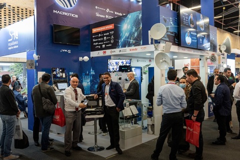 智利圣地亚哥安防消防展览会展会现场图片