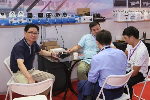 菲律宾马尼拉安防及劳保展览会展会现场图片