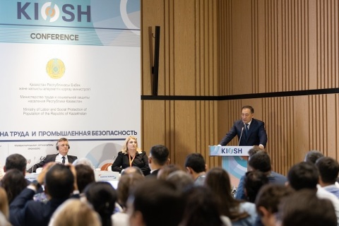 哈萨克斯坦劳保展览会展会现场图片