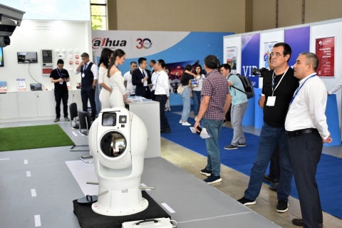 乌兹别克斯坦塔什干安防消防展览会展会现场图片