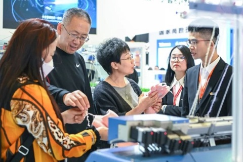 泰国劳动保护用品交易会展会现场图片