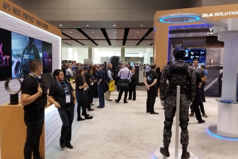 美国军警防务展览会IACP展会现场图片