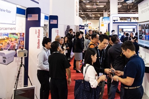 新加坡亚太防务及军警装备展览会展会现场图片