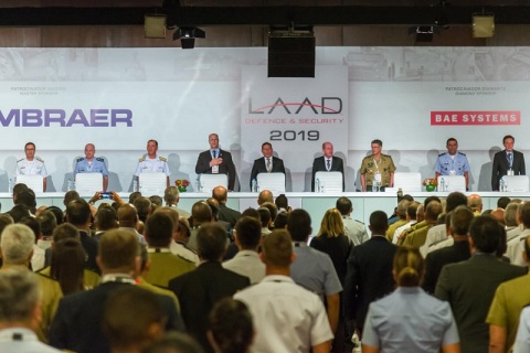 巴西里约热内卢军警防务展览会展会现场图片