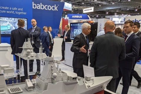 英国伦敦军警防务展览会展会现场图片