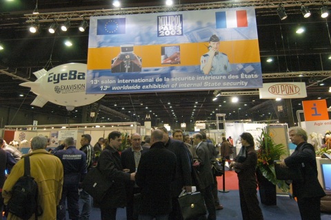 法国巴黎防务军警及国土安全展MILIPOL展会现场图片