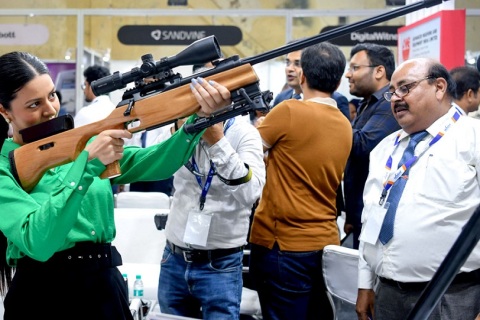 印度新德里军警防务展览会展会现场图片