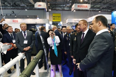 阿塞拜疆巴库军警防务展览会展会现场图片