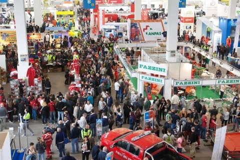 意大利蒙蒂基亚里消防救援展览会展会现场图片