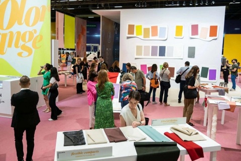 法国巴黎PV成衣展览会展会现场图片