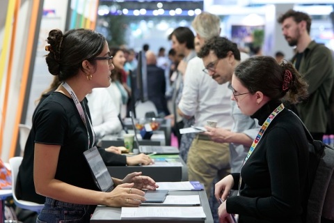 西班牙巴塞罗那全球智慧城市大会展会现场图片