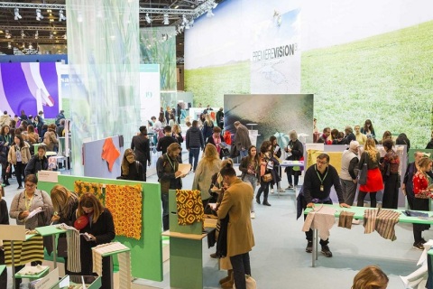 法国巴黎PV成衣展览会展会现场图片