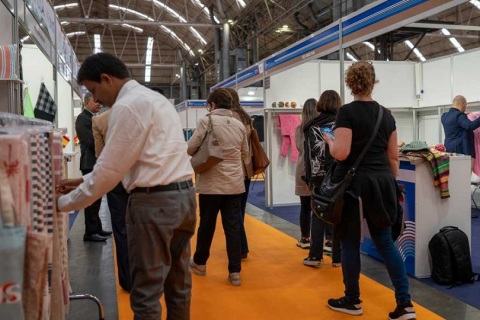 西班牙国际纺织展览会展会现场图片