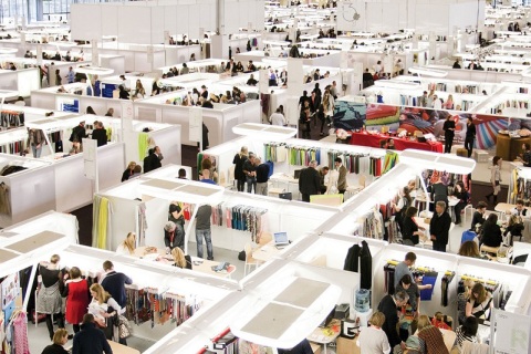 法国巴黎PV成衣展览会展会现场图片