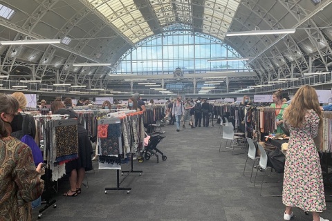 英国伦敦纺织面料展览会展会现场图片