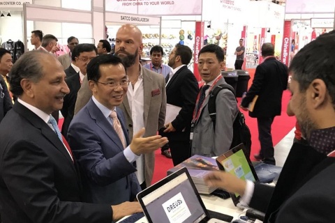 加拿大多伦多纺织服装采购展览会展会现场图片