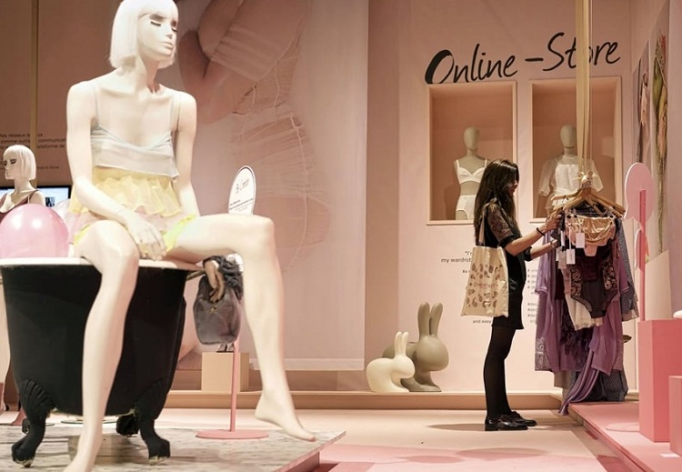 法国巴黎泳装内衣展览会