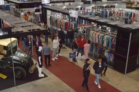 巴西南部时尚服装、面料展览会展会现场图片