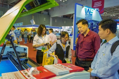 越南河内纺织面料及制衣工业展览会展会现场图片