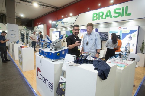 哥伦比亚纺织面料展-哥伦比亚服装展展会现场图片