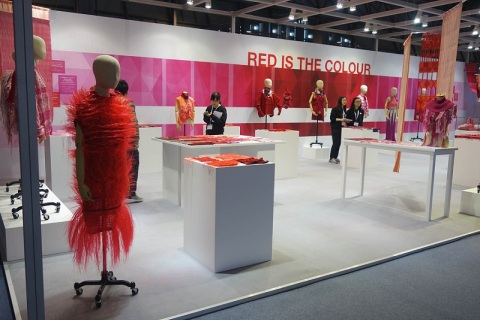 法国巴黎纱线针织品展览会展会现场图片