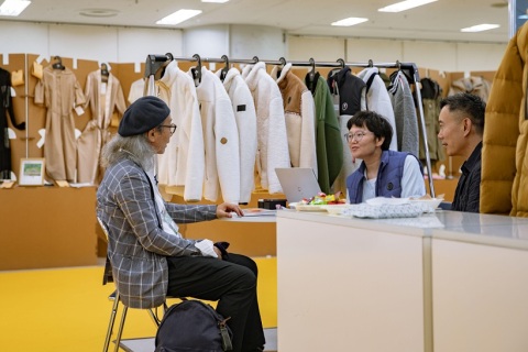 日本东京成衣智造沙龙展展会现场图片