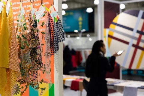 美国纽约纱线针织品展览会展会现场图片