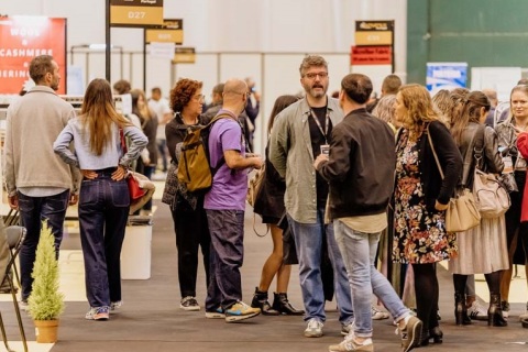 葡萄牙纺织服装面料、纺织机械展览会展会现场图片