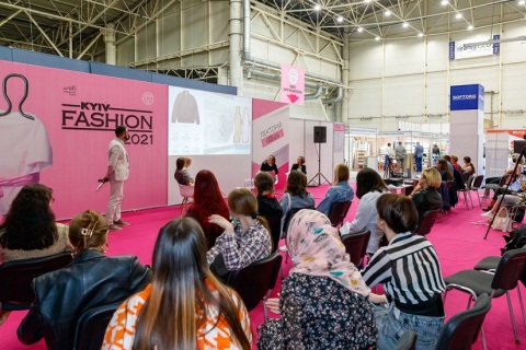 乌克兰基辅纺织服装展览会展会现场图片