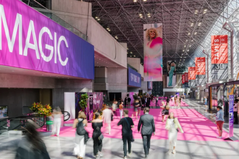 美国纽约秋季服装展展会现场图片