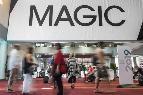 美国纽约秋季服装展展会现场图片