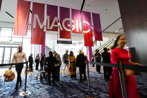 美国纽约秋季服装展展会现场图片