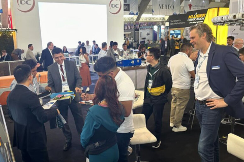 墨西哥纺织机械展展会现场图片