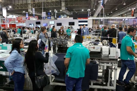 巴西纺织机械展览会展会现场图片