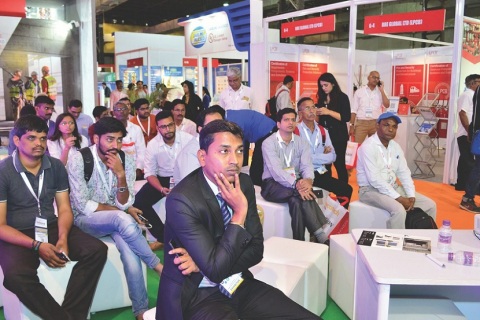 埃及开罗纺织机械、缝制设备展览会展会现场图片