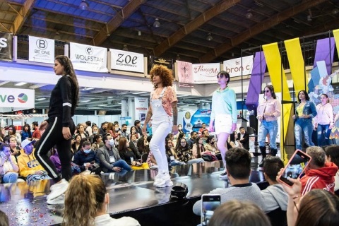 哥伦比亚缝制设备及纺织机械展览会展会现场图片