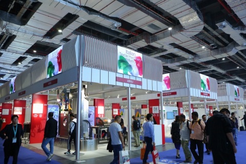 新加坡亚洲纺织机械展览会ITMA展会现场图片