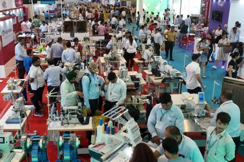 印度纺织机械及面辅料展览会展会现场图片