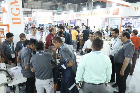 印度纺织机械及面辅料展览会展会现场图片