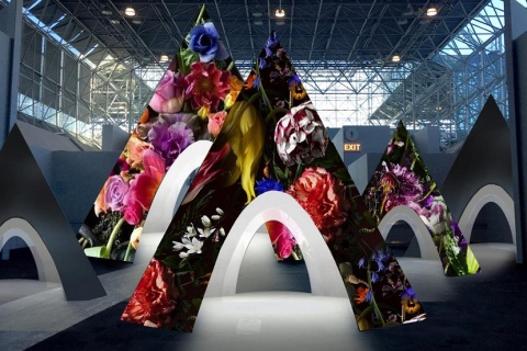 美国纽约服装配饰展览会展会现场图片