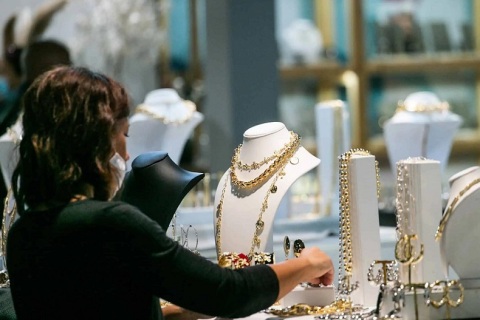 意大利米兰时尚服装及珠宝配饰展展会现场图片