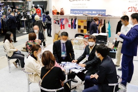 日本东京服装展览会展会现场图片