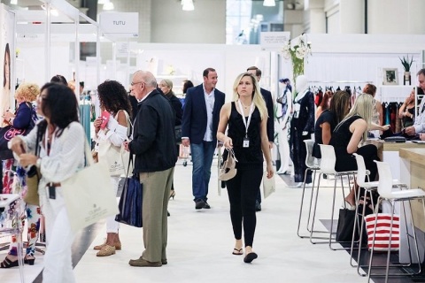 美国纽约内衣展览会展会现场图片